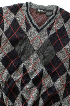 Vintage Impact Gray Argyle Sweater (1980s)