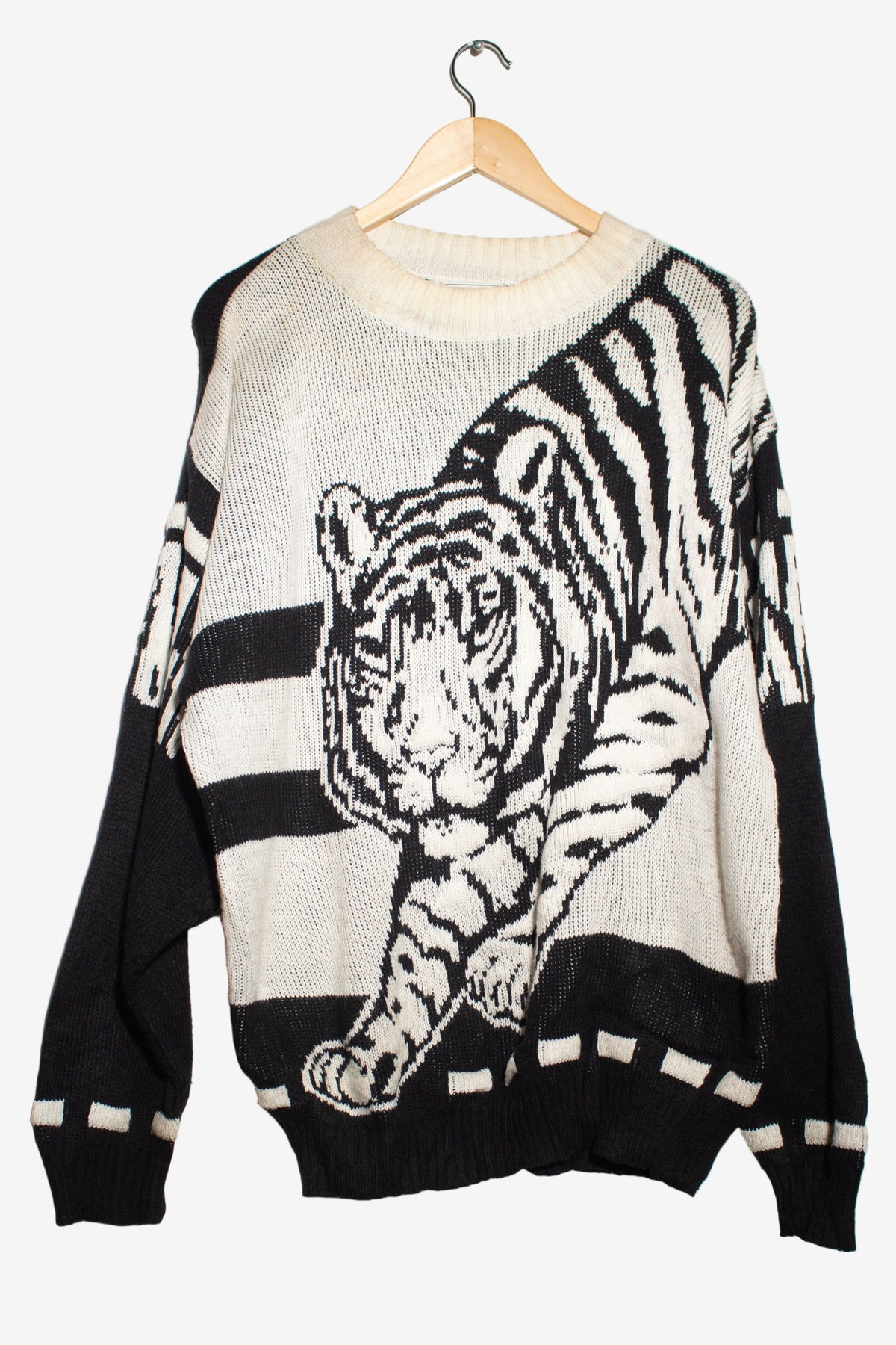 Vintage Black & White Tiger Sweater (1990s) – Ragstock