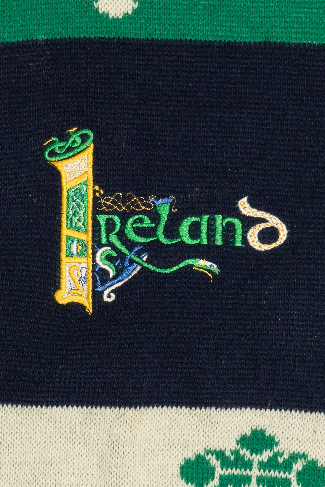 Vintage "Ireland" Embroidered Blarney Castle Designs Sweater (2000s)