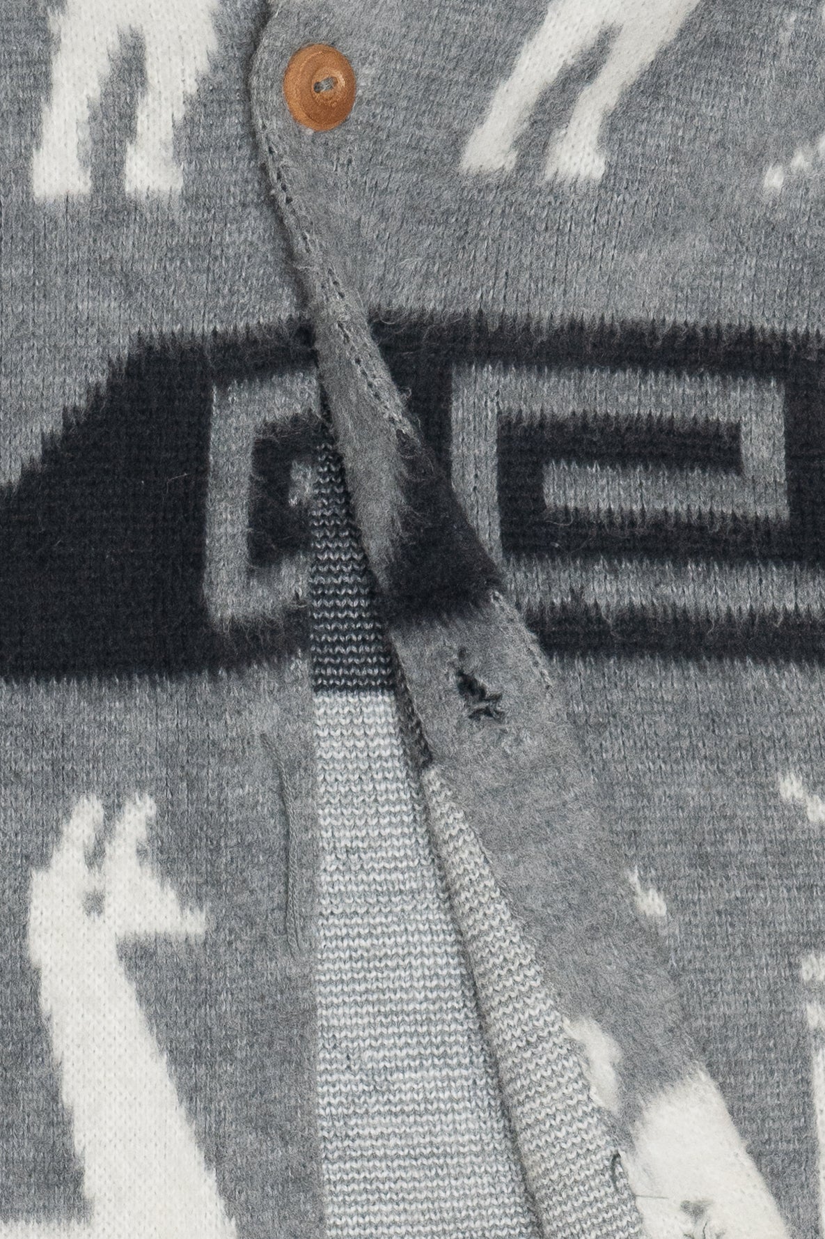 Vintage Hand Knit Alpaca Design Button Up Hoodie (2000s)