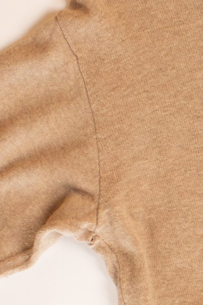 Vintage Tan Argyle V-Neck Sweater (1980s)