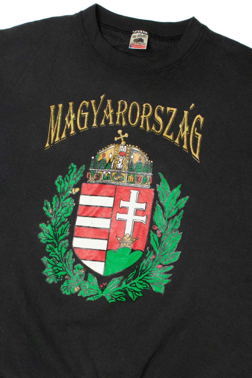 Vintage "Magyarország" Hungary Coat Of Arms Sweatshirt