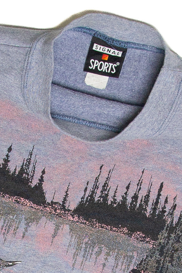 Vintage Lake Country Wilderness Graphic Sweatshirt