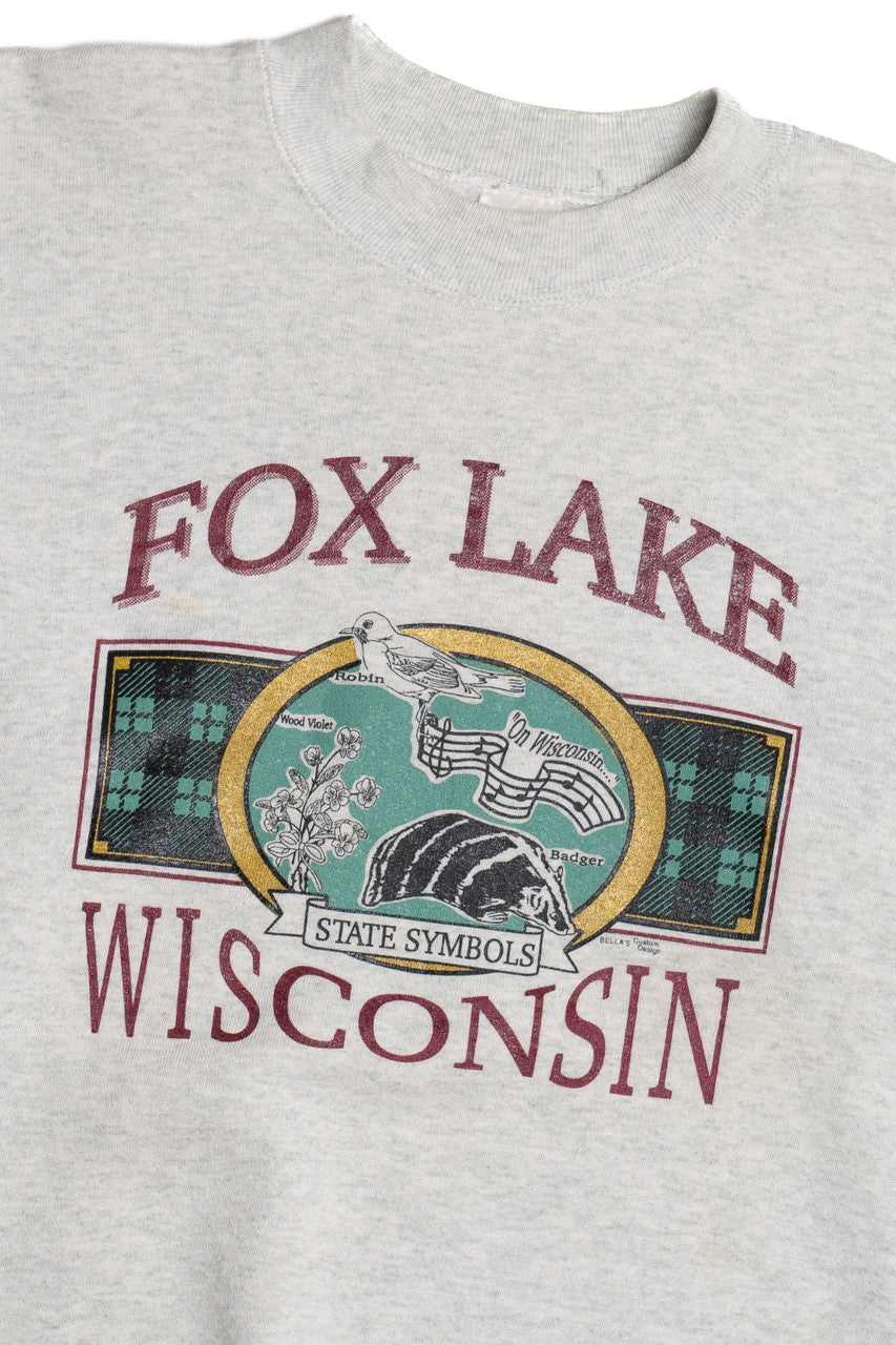 Vintage "Fox Lake Wisconsin" Sweatshirt