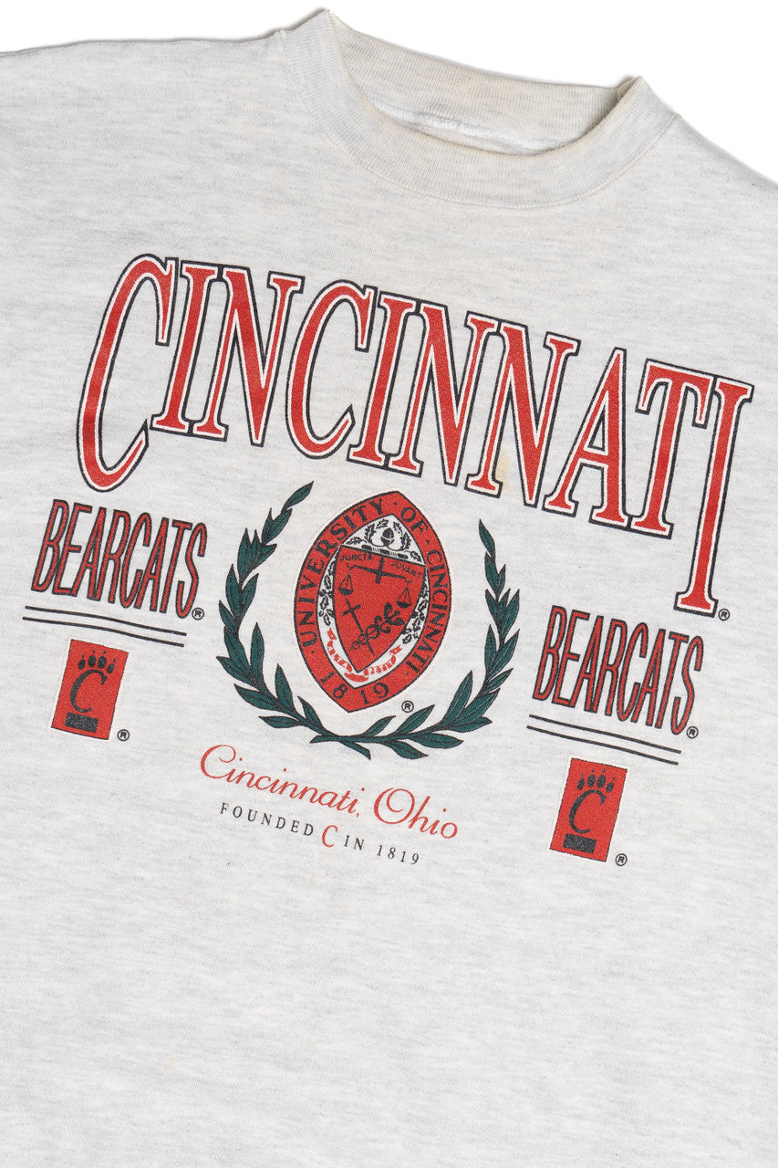 Vintage Cincinatti Bearcats Sweatshirt