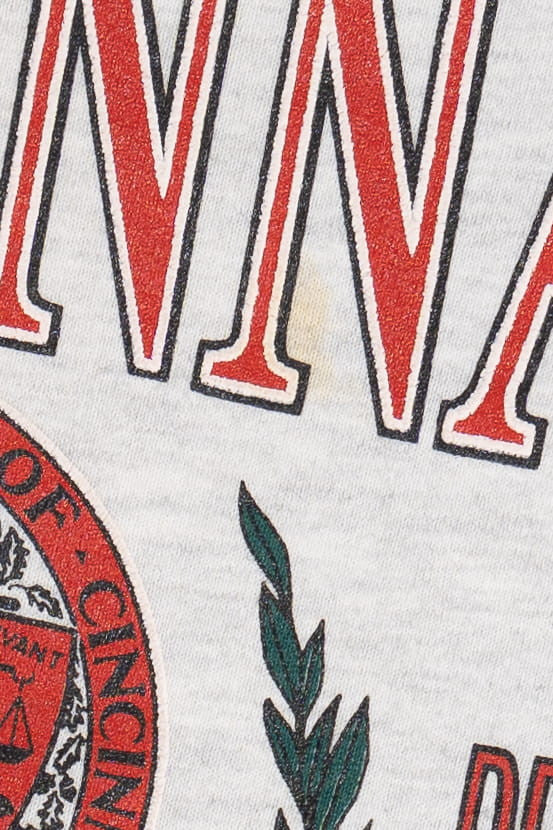 Vintage Cincinatti Bearcats Sweatshirt