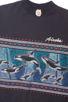 Vintage "Alaska" Killer Whales Wrap Around Illustration Sweatshirt (1990s)