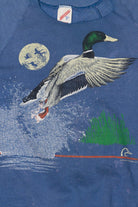 Vintage Distressed Ducks Flying Past Moon Raglan Sweatshirt (1990s)