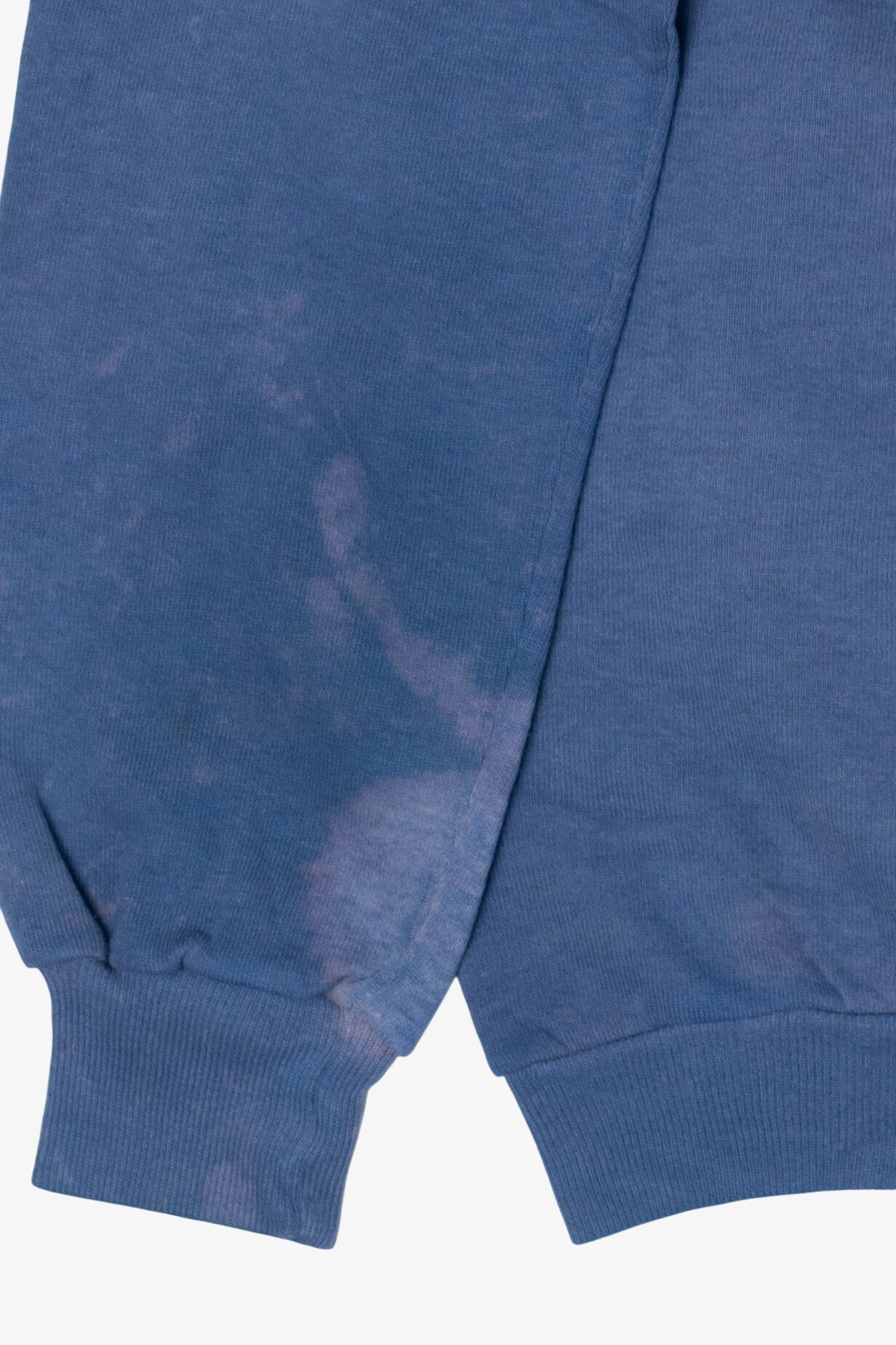 Vintage Distressed Ducks Flying Past Moon Raglan Sweatshirt (1990s)