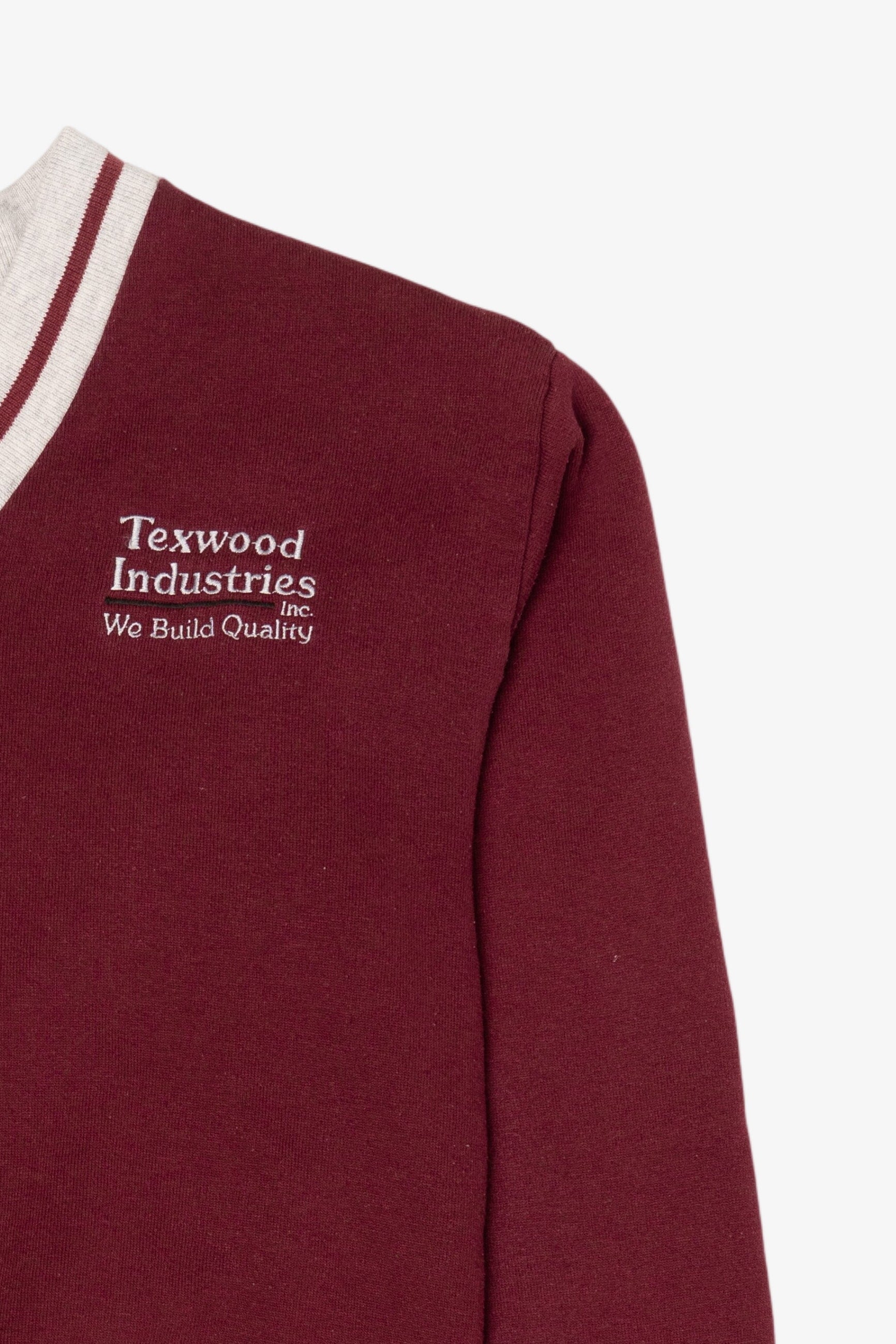 Vintage Red Texwood Industries Inc "We Build Quality" Sweatshirt (1990s)