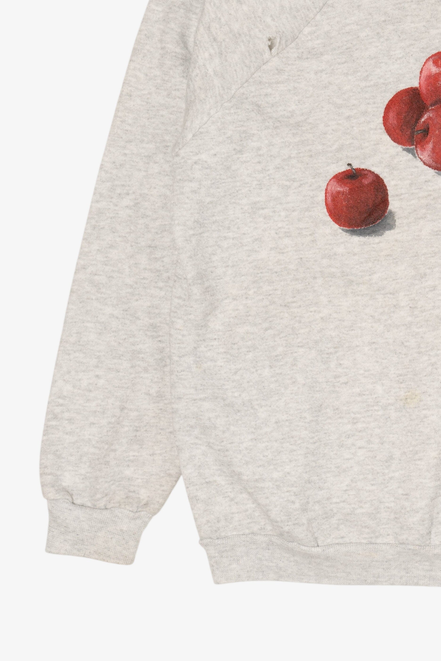 Vintage Light Gray Pile Of Apples Handpainted Sweatshirt (1990s)
