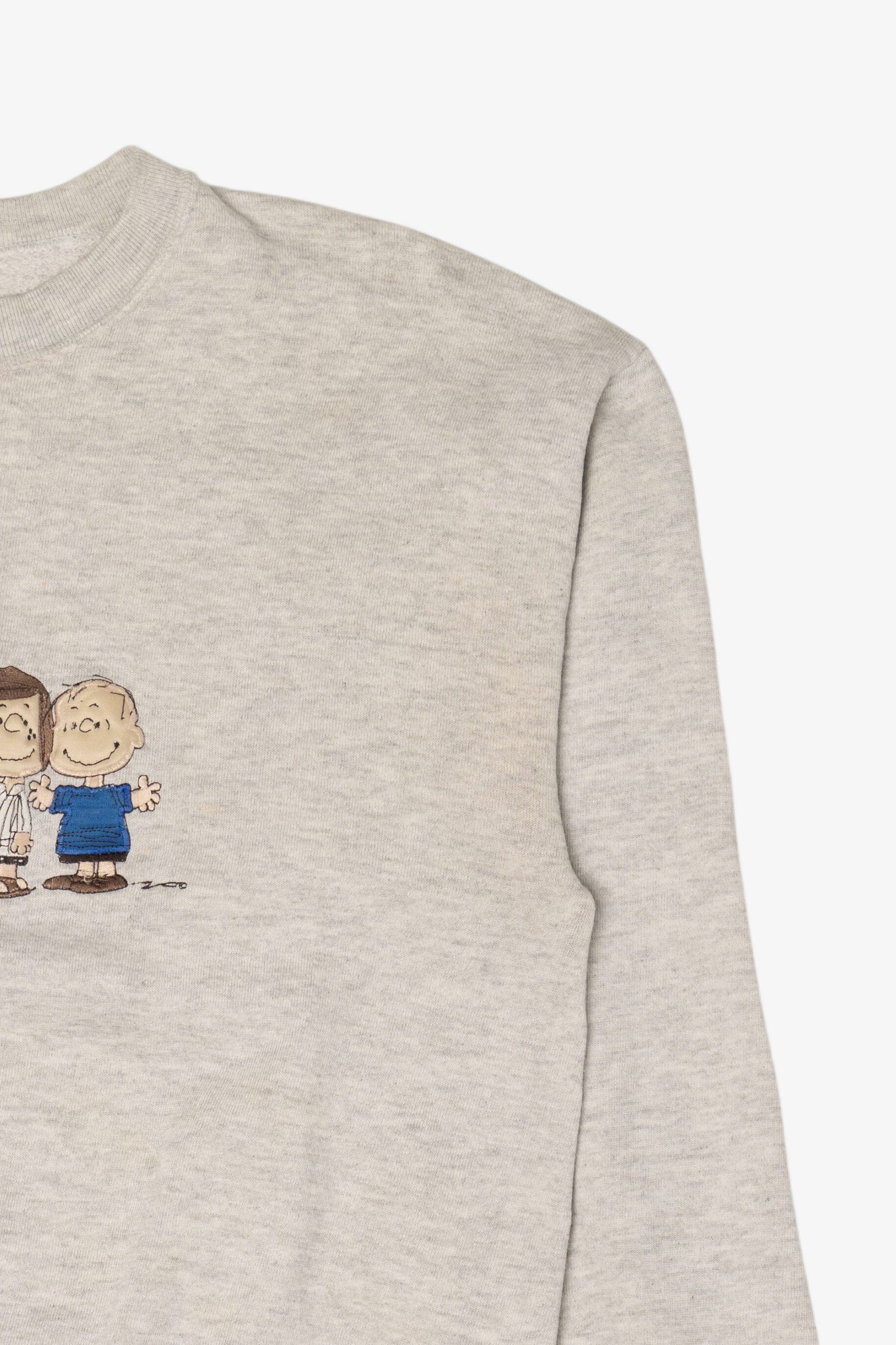 Vintage Embroidered Peanuts Gang Sweatshirt (1990s)