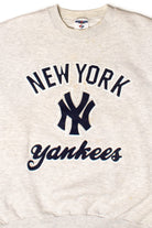 Vintage New York Yankees Sweatshirt (1990s)