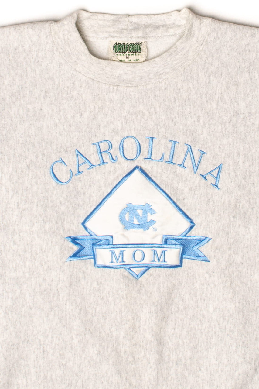 Vintage University Of North Carolina Mom Sweatshirt (1990s)