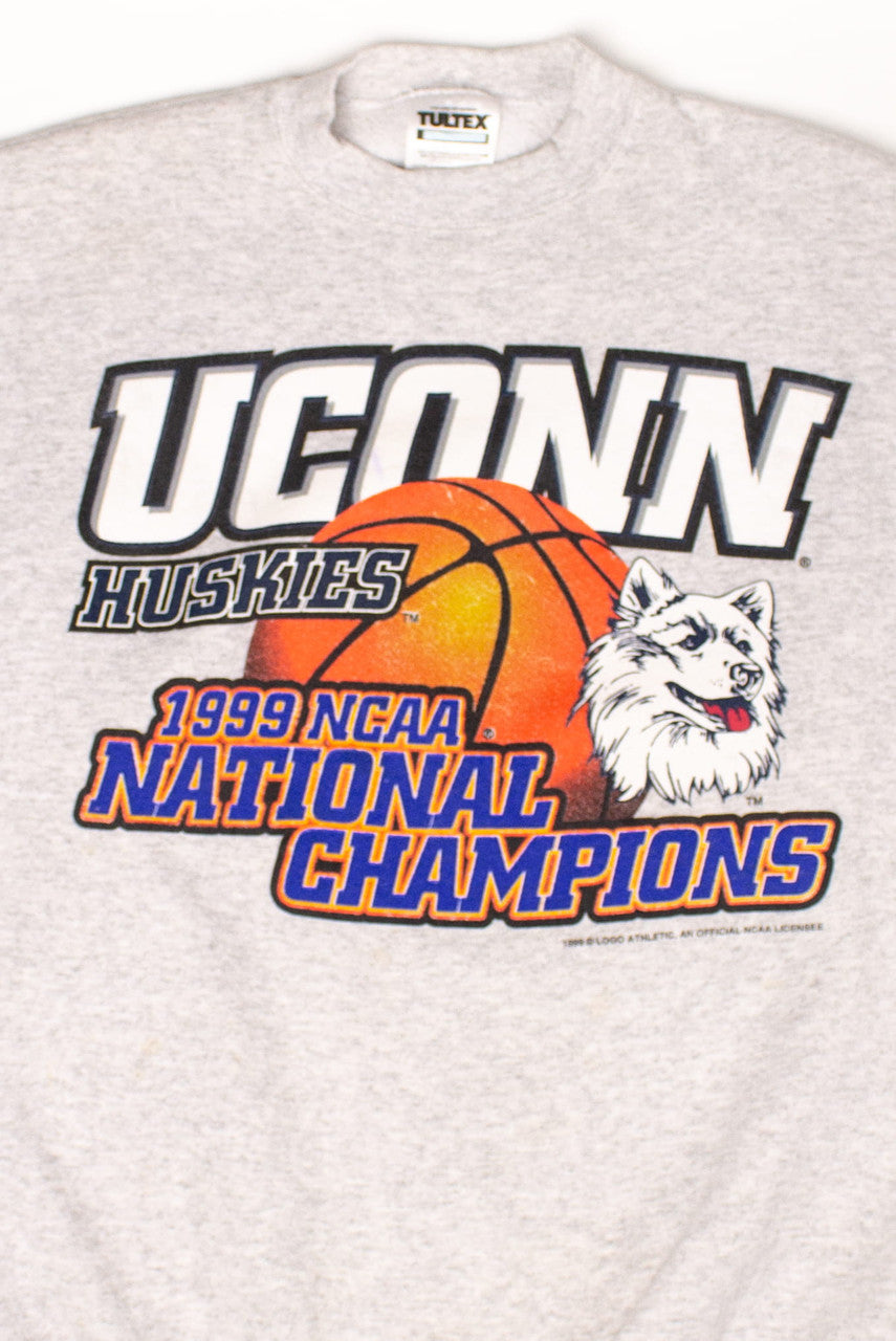 Vintage UConn Huskies NCAA Champions Sweatshirt (1999)