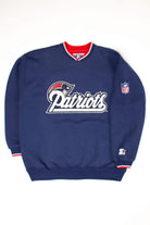 Vintage New England Patriots Embroidered Sweatshirt (1990s)