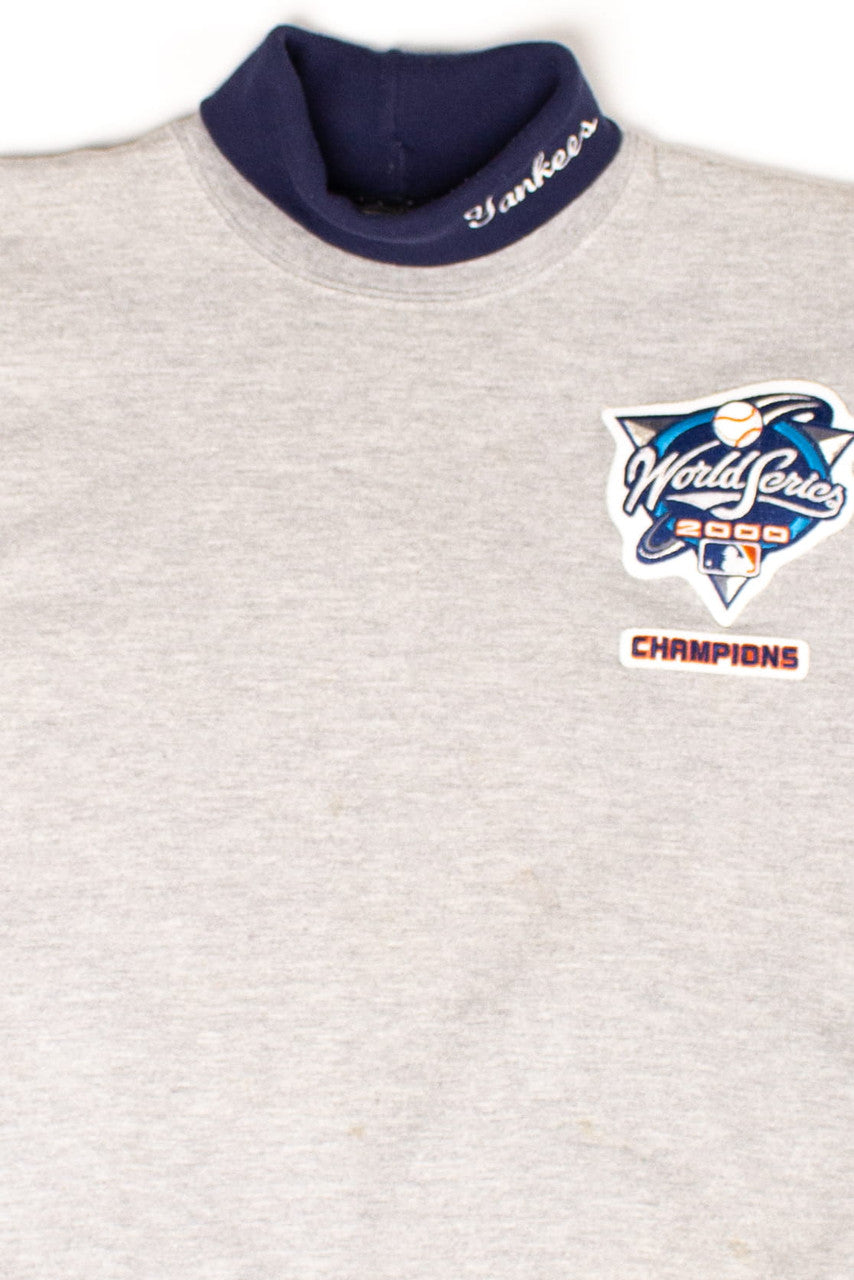 Vintage Yankees World Series Champions Turtleneck Sweatshirt (2000)