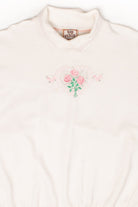 Vintage Embroidered Floral Hearts Lace Collar Sweatshirt (1990s)