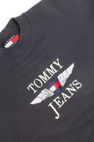 Vintage Tommy Hilfiger Sweatshirt (1990s) 8826