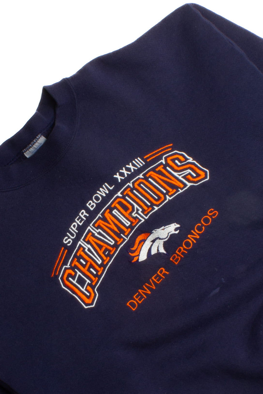 Vintage Denver Broncos Sweatshirt (1990s) 8837
