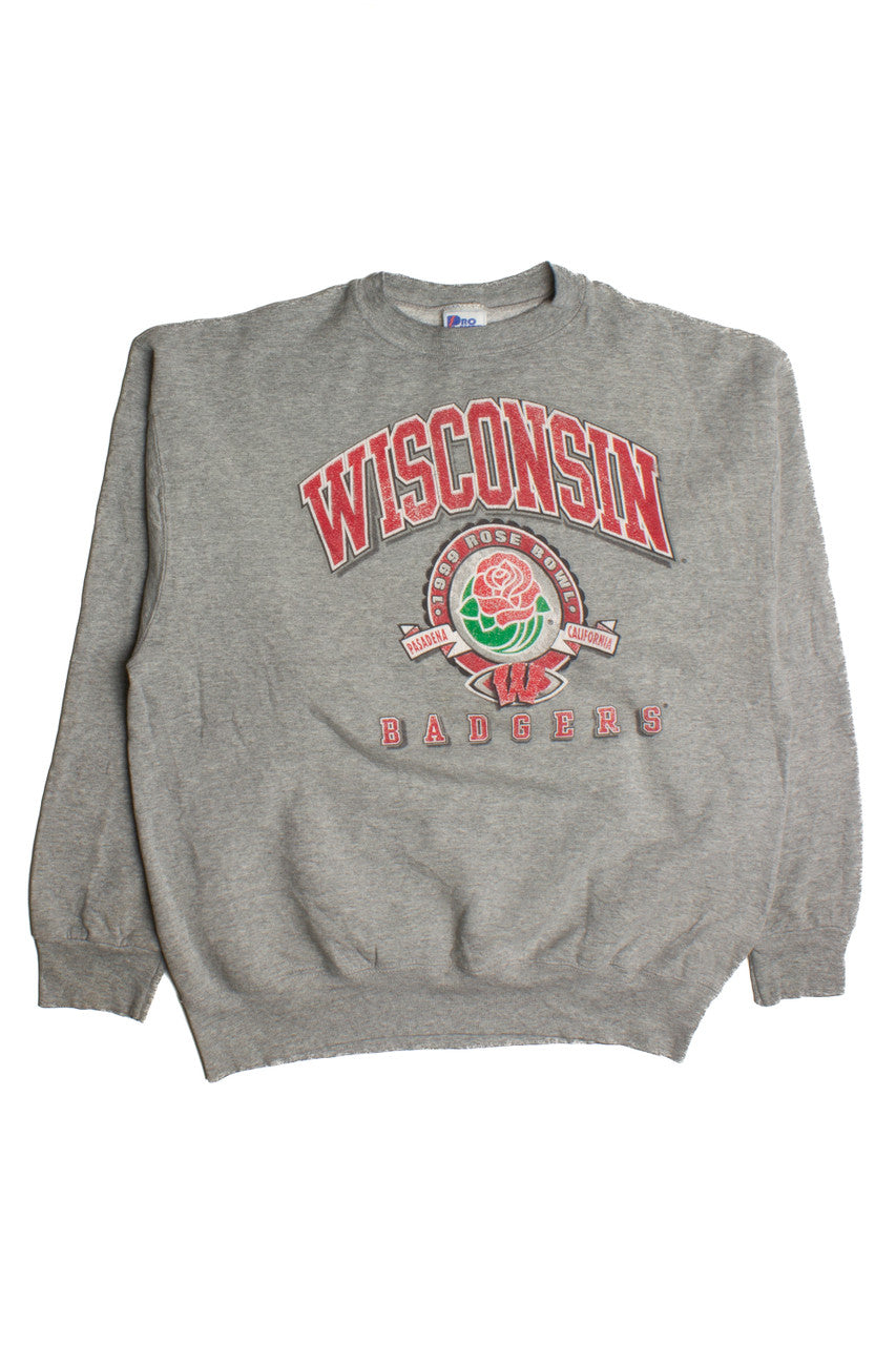Vintage Wisconsin Badgers Sweatshirt (1990s) 8848
