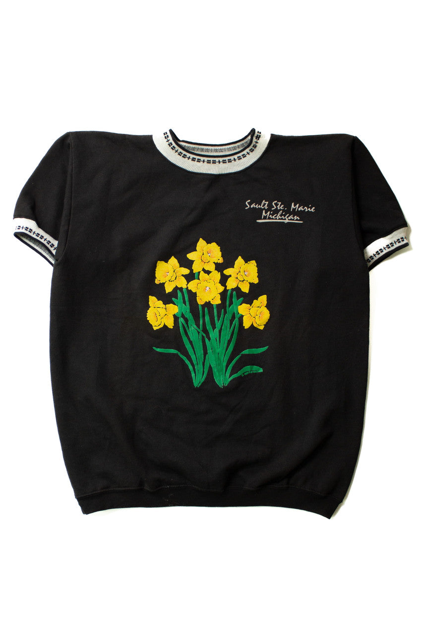 Vintage Sault Ste. Marie Michigan Short Sleeve Sweatshirt (1990s)