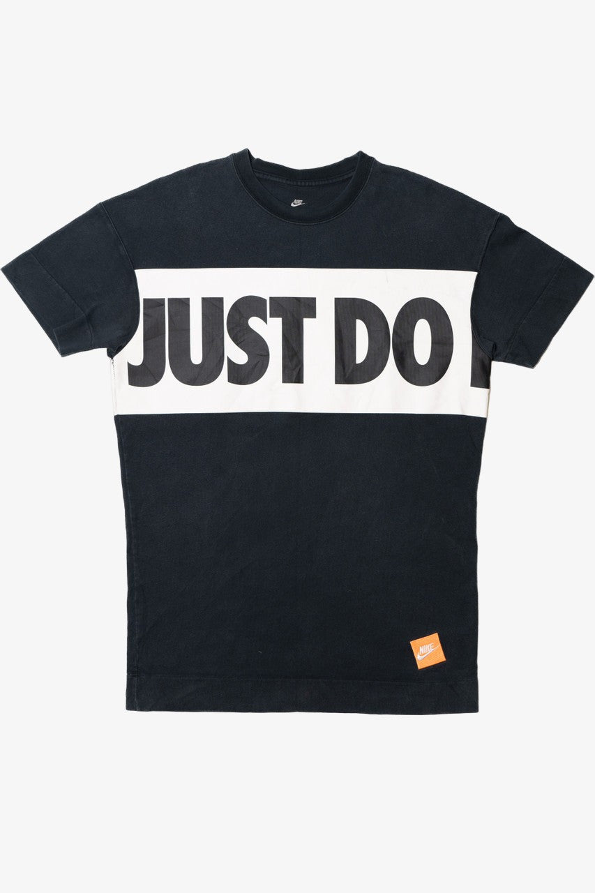 Vintage "Just Do It" Wraparound Text Nike T-Shirt