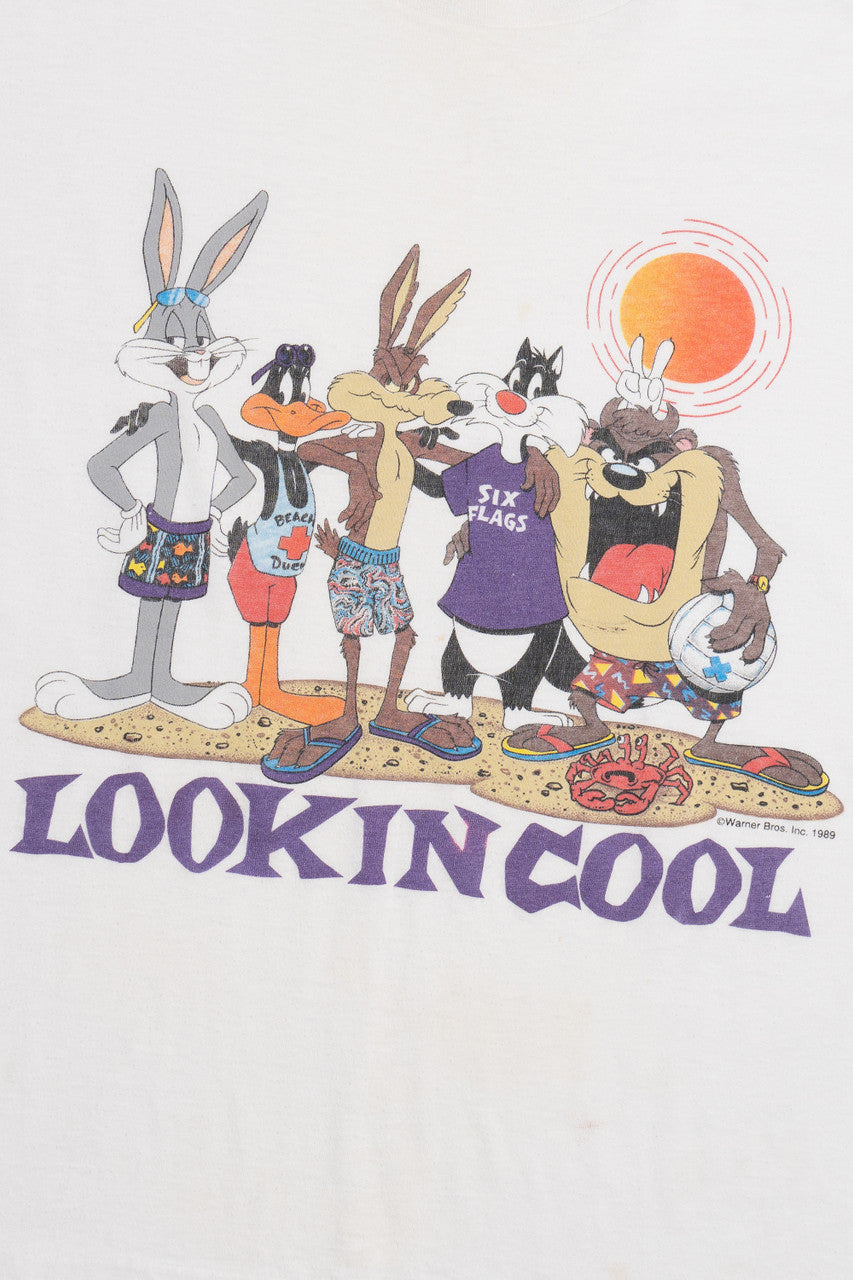 Vintage "Lookin Cool" Looney Tunes At The Beach T-Shirt