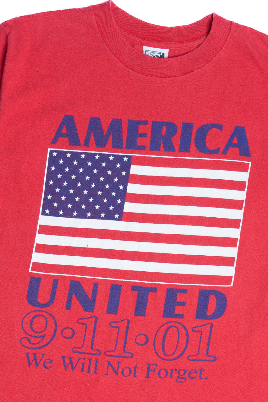 Vintage "America United" 9/11 "We Will Not Forget" T-Shirt