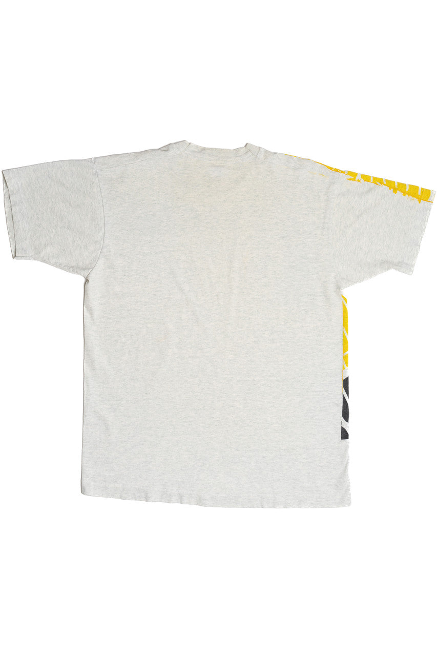 Vintage Iowa Hawkeyes Basketball T-Shirt