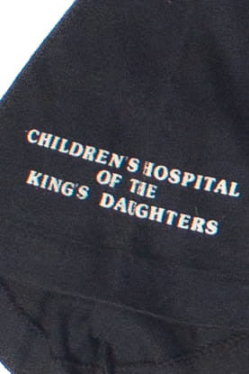 Vintage "Nurses Are Beary Important" T-Shirt (1980s)