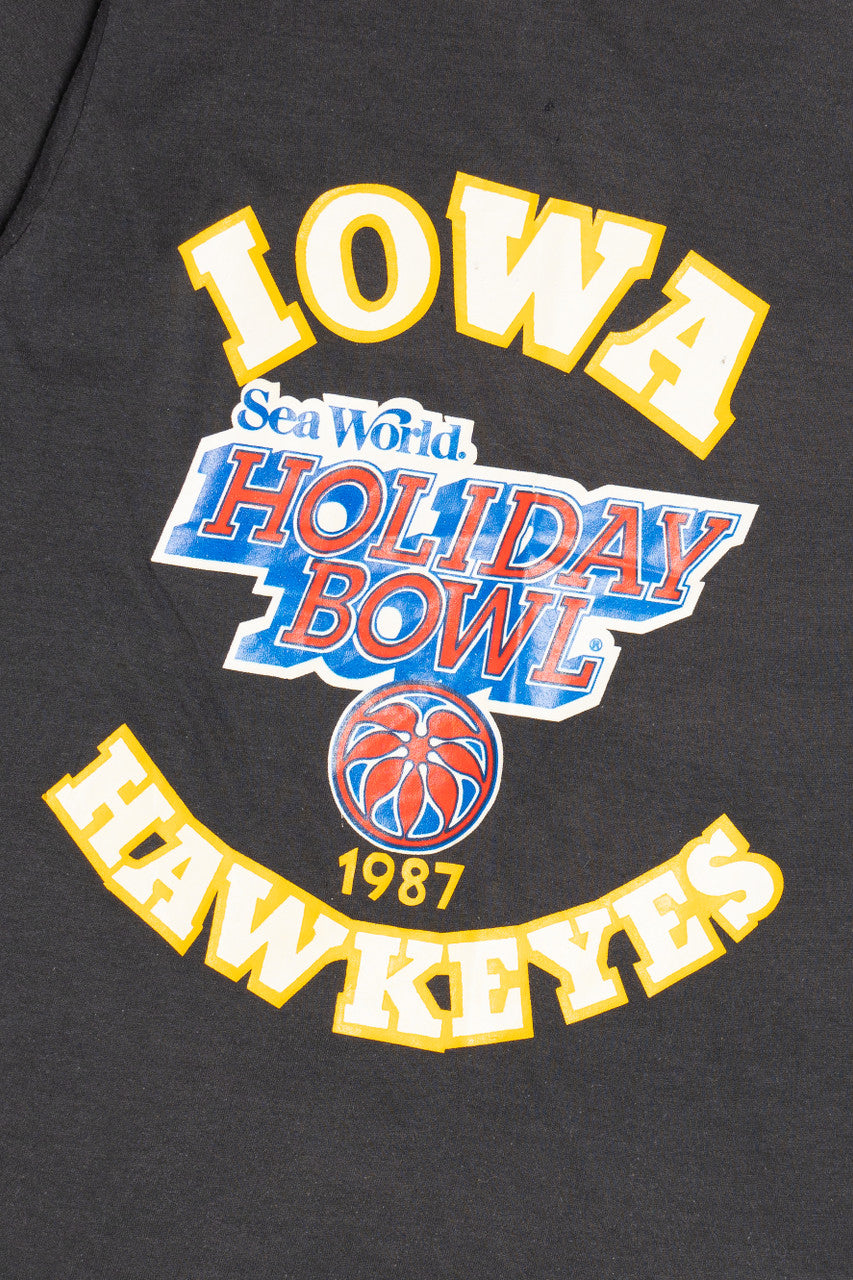 Vintage 1987 Iowa Hawkeyes Sea World Hollywood Bowl T-Shirt