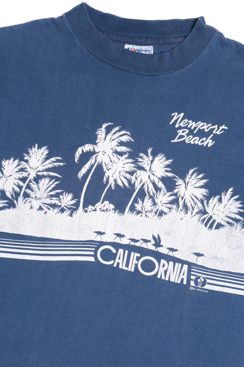 Vintage 1981 Newport Beach California Wraparound Palm Tree Print T-Shirt