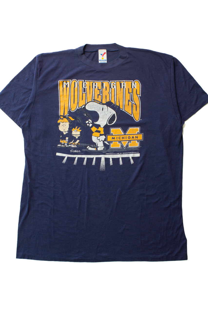 Vintage Oversized Snoopy Michigan Wolverines T-Shirt (1990s)