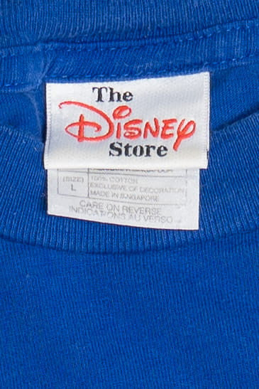 Vintage Winnie The Pooh & Tigger Honey Bees Embroidered Pocket T-Shirt (2000s)