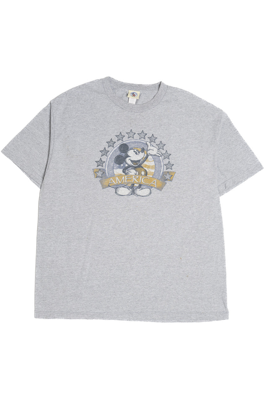 Vintage "America" Patriotic Mickey Mouse Mickey & Co. T-Shirt (2000s)