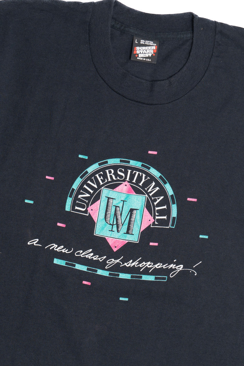 Vintage "University Mall" "A New Class Of Shopping!" Single Stitch T-Shirt (1990s)