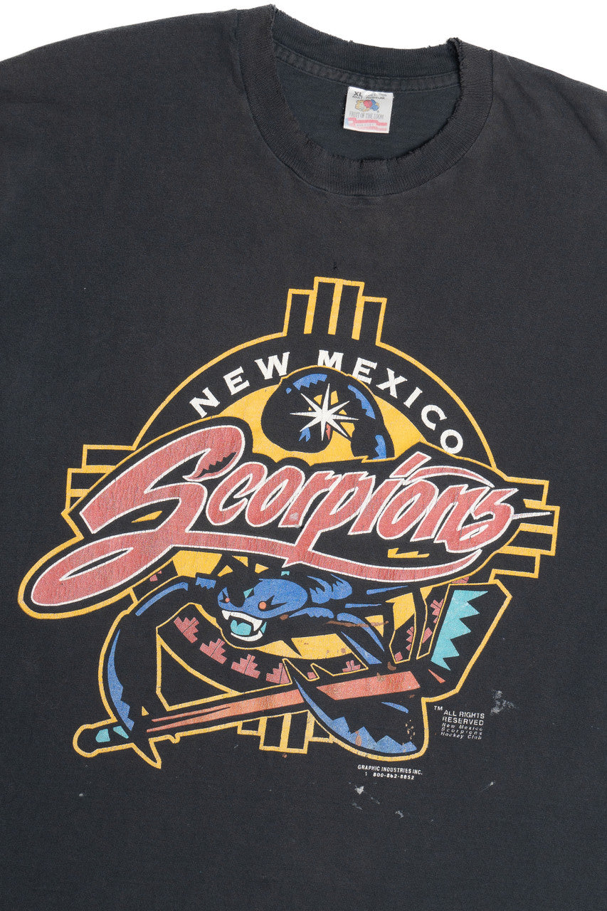 Vintage Thrashed New Mexico Scorpions "Feel The Sting" Hockey T-Shirt (1990s)