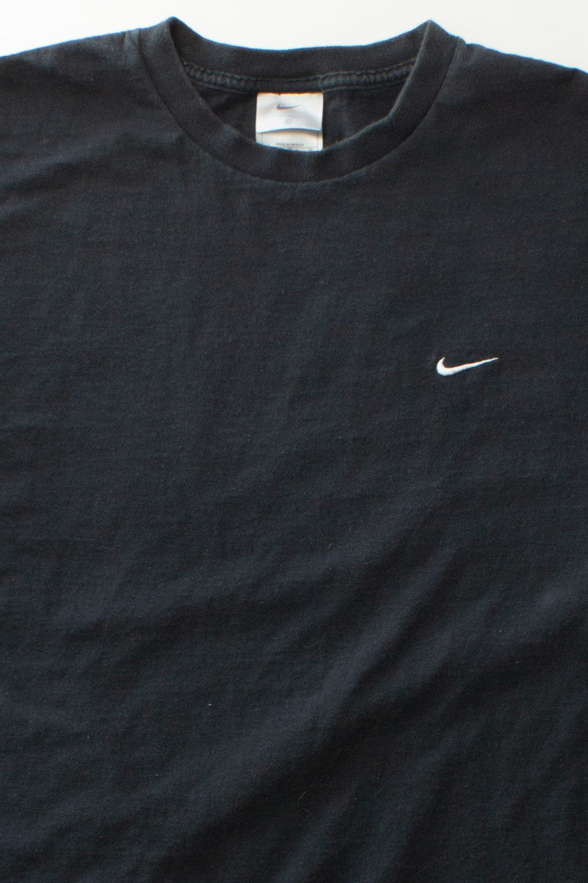Vintage Embroidered Nike Swoosh T-Shirt (1990s)