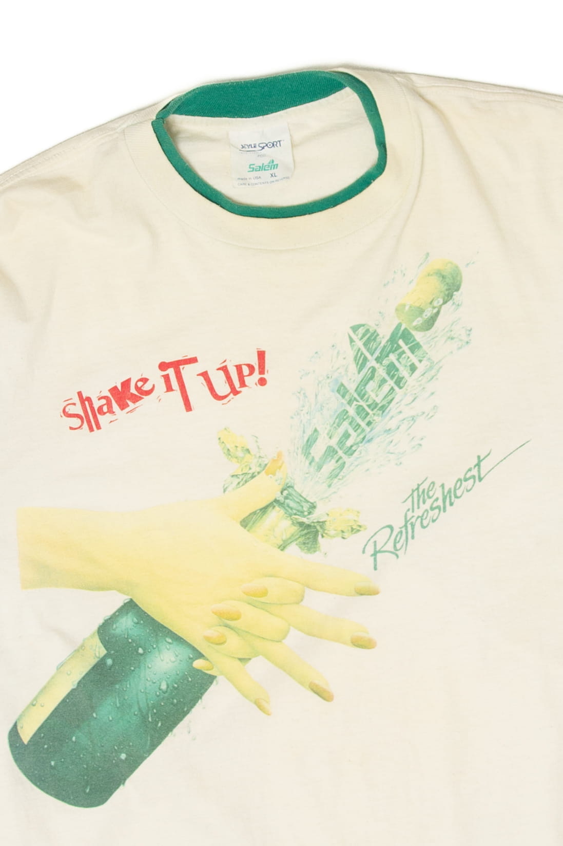 Vintage "Shake It Up Salem The Refreshment" T-Shirt (1980s)