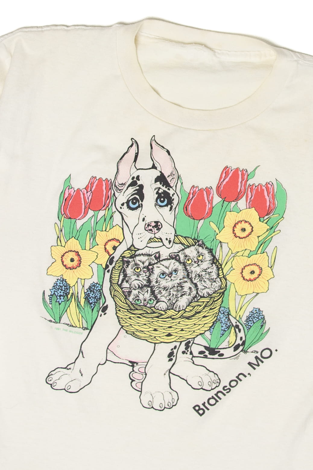 Vintage Dog With Basket Of Kitties T-Shirt (1990s)