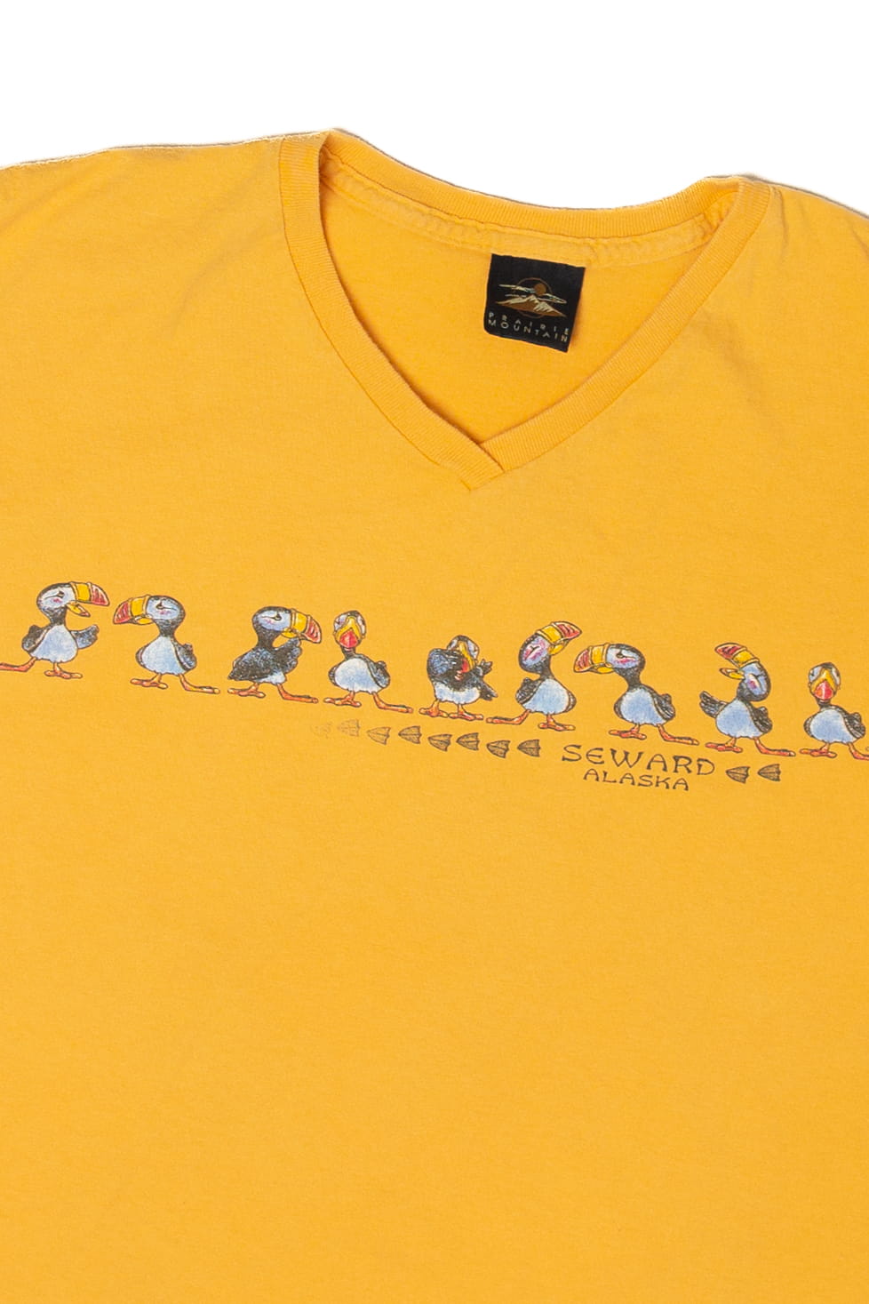 Vintage Seward Alaska Puffins T-Shirt (1990s)
