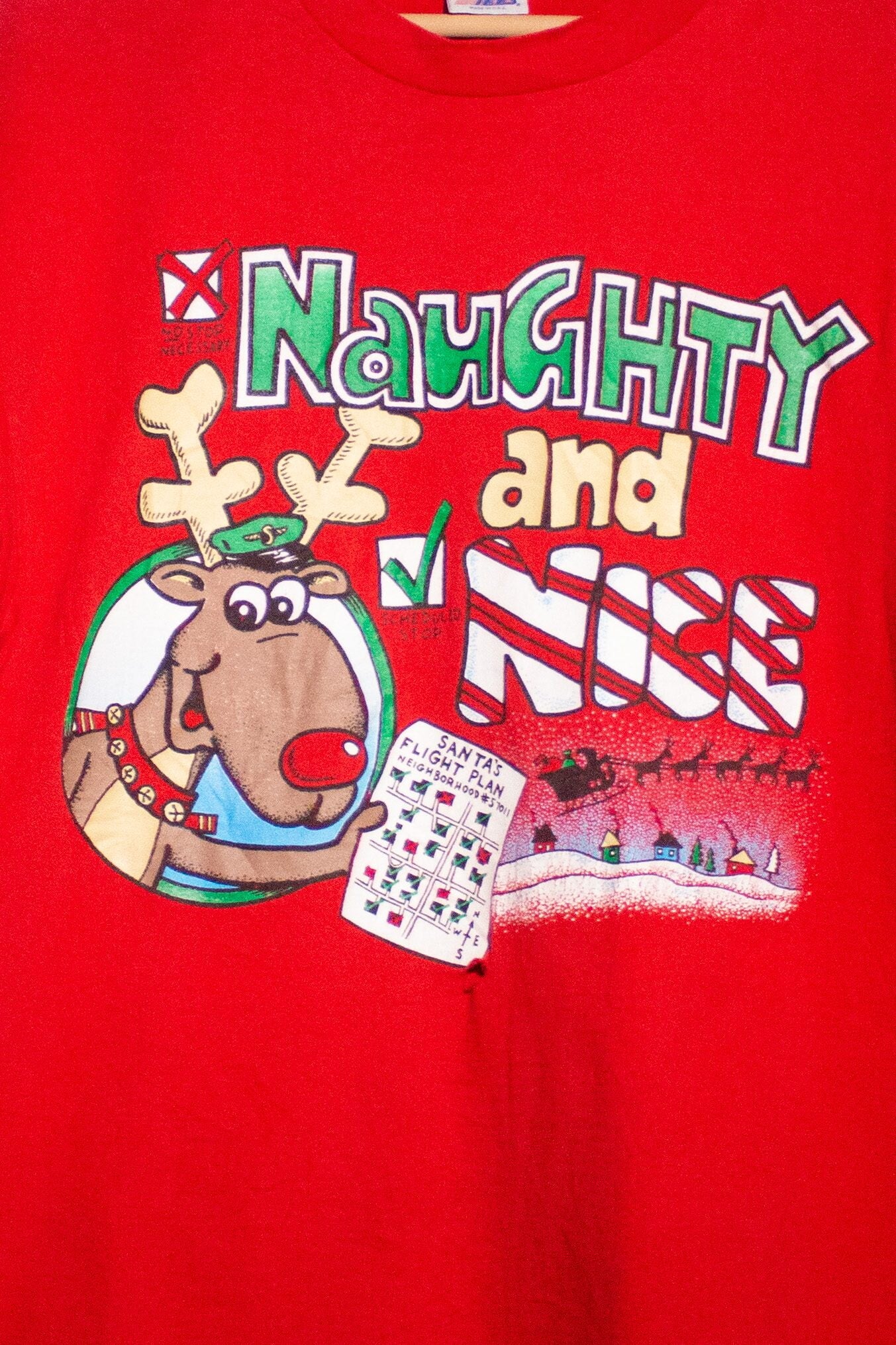 Vintage Naughty And Nice List T-Shirt (1990s)