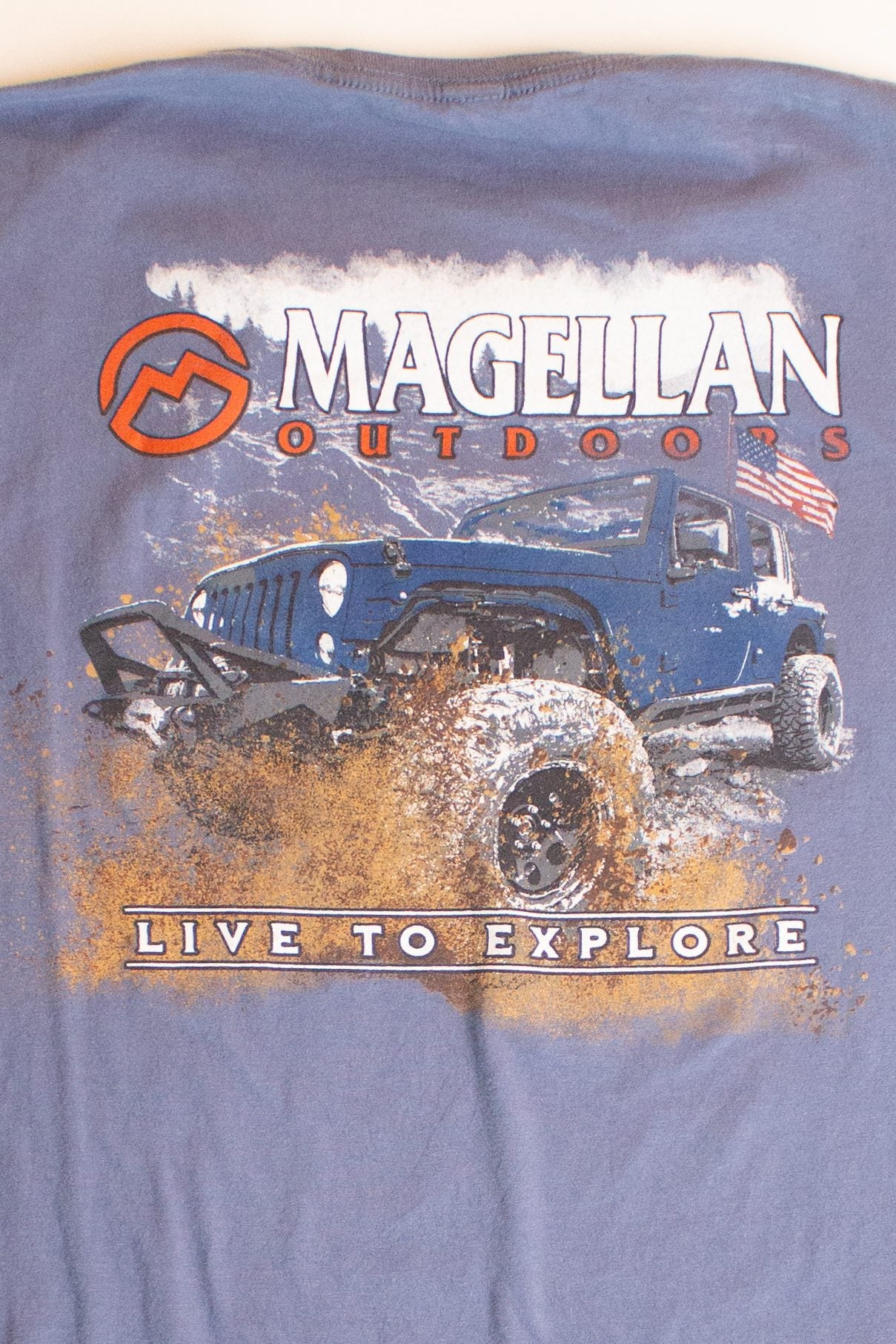 Magellan Outdoors "Live To Explore" T-Shirt (2000s)