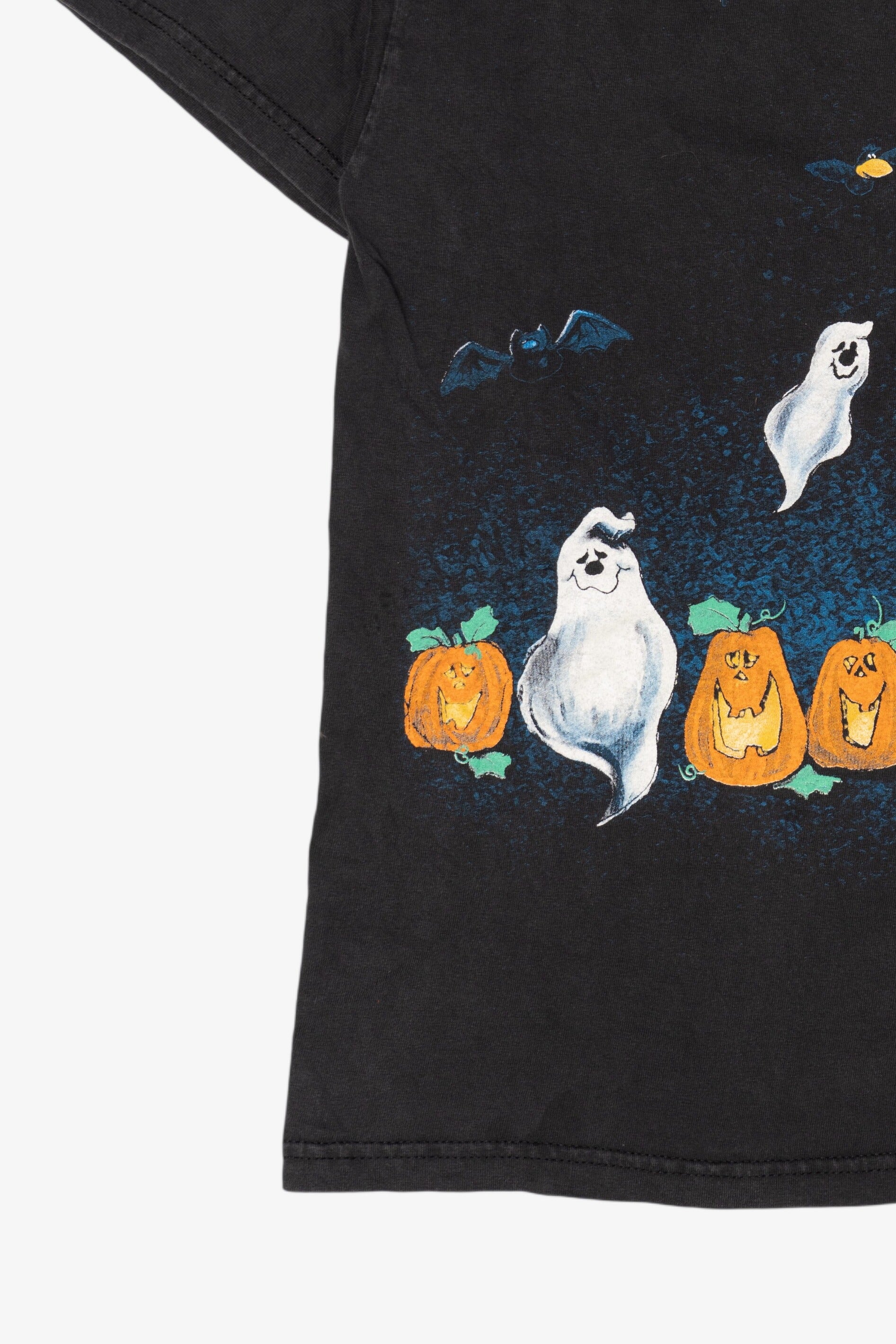 Vintage Ghosts Pumpkins And Bats T-Shirt (1990s)