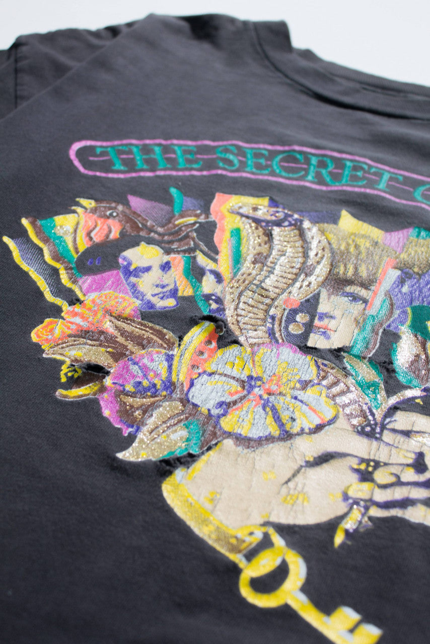 Vintage 'The Secret Garden' T-Shirt (1990s)