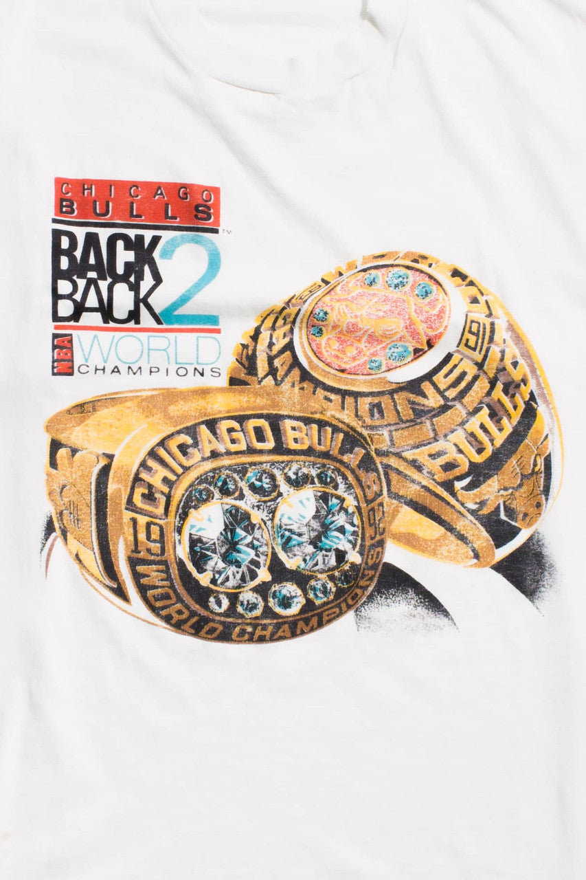 Vintage Chicago Bulls 'Back to Back World Champions' T-Shirt (1992)