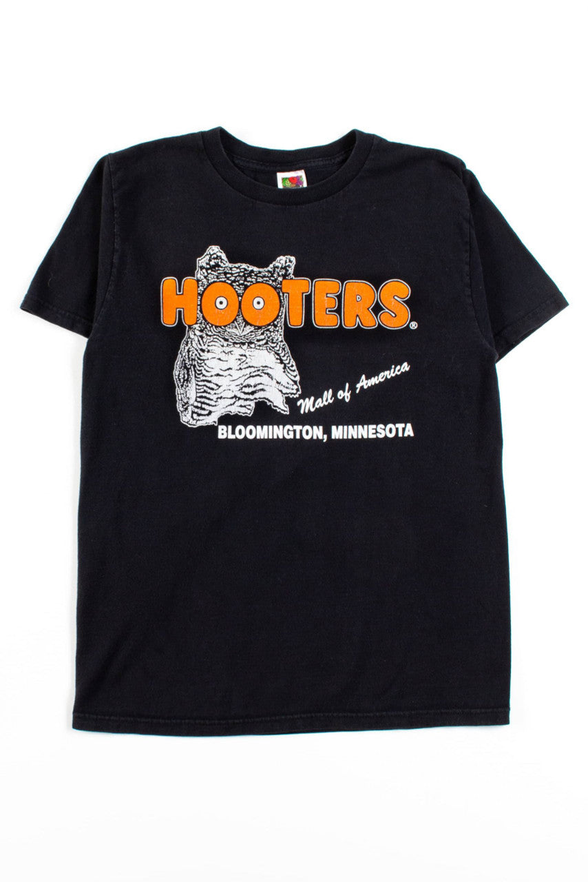 Vintage Hooters Mall Of America T-Shirt