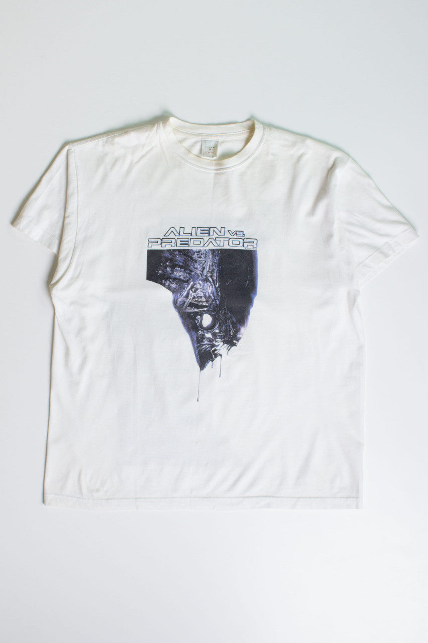 Alien vs. Predator DVD T-Shirt (2005)