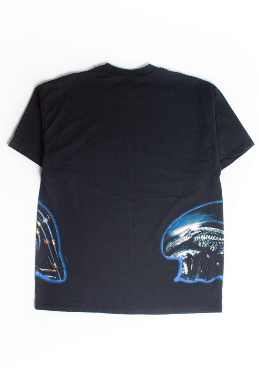 Alien vs. Predator Heads T-Shirt (2004)